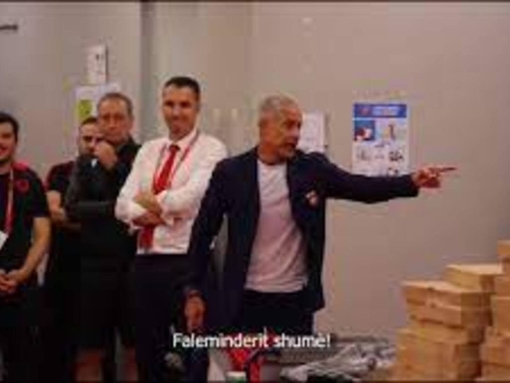 Koha e “piramidave të futbollit”…i pritet gjuha Kombëtares !