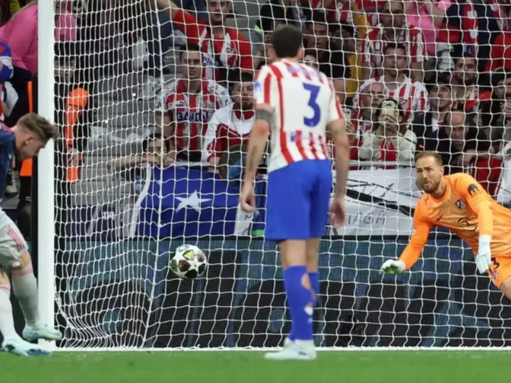 Atletico-Arsenal, edhe ky është futboll…