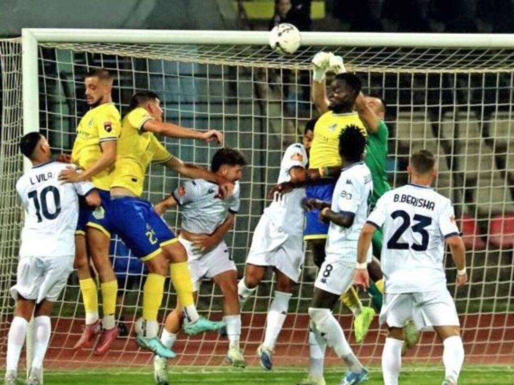 Dinamo ndryshon shpirtin dhe..plot 4 gola Elbasanit!