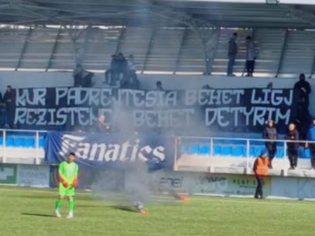 Po futbolli ? Me protestën apo me.. “lumturinë e FSHF-së”